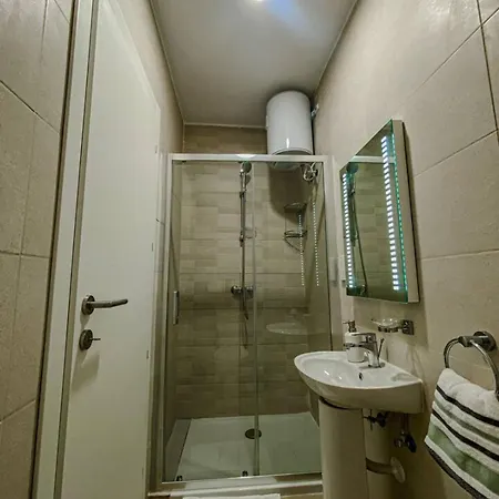 Chic In Apartmán